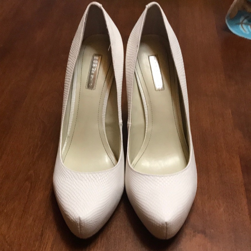 FINAL MARKDOWN!!! BCBGeneration White heels